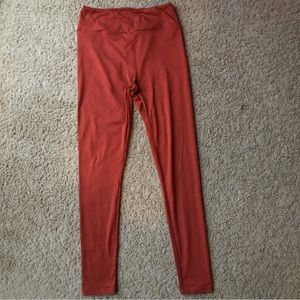 LulaRoe One size leggings